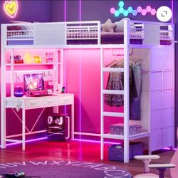 Twin loft