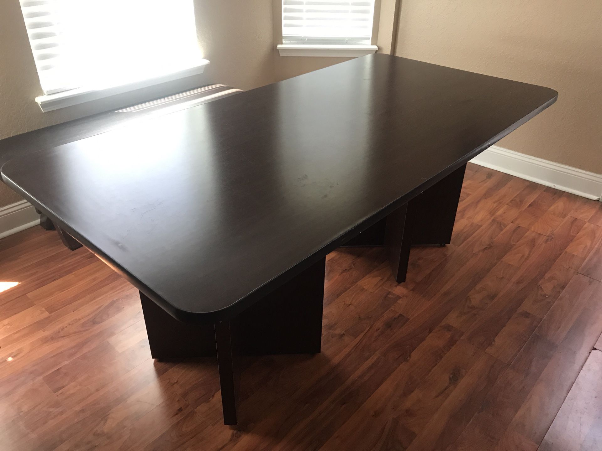Dining room table 6’x3’ no chairs