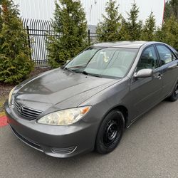 2005 Toyota Camry LE (4-Cyl)
