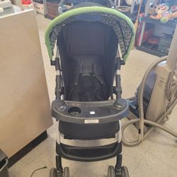 Stroller 