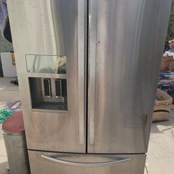 Kitchen Aid Refrigerator - EXCELLENT CONDITION!!