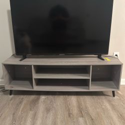 Tv stand 