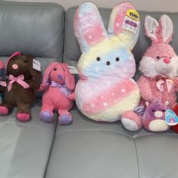 Stuffed animal bunny rabbits for Easter brand new with tickets