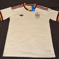 Spain Away 2026 - M and L