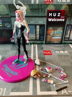 Spider Gwen Figure