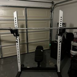 Bench Press/Squat Rack