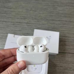 AirPods Pro 3