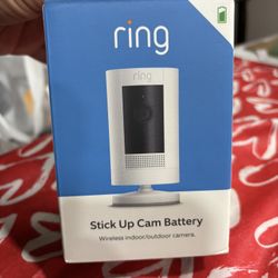 🔹Indoor Cam - (White) - Plug-In - $40 