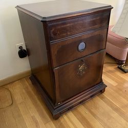 Antique Cabinet From Columbia Viva-Tonal Grafonola, model number 610. Modified. Read Description