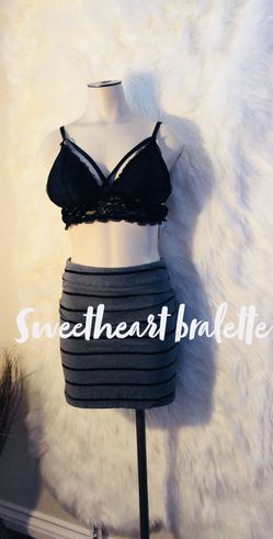 Black bralette/ or white