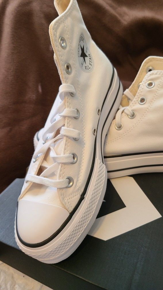CONVERSE  *WOMEN  WHITE/BLACK/WHITE 