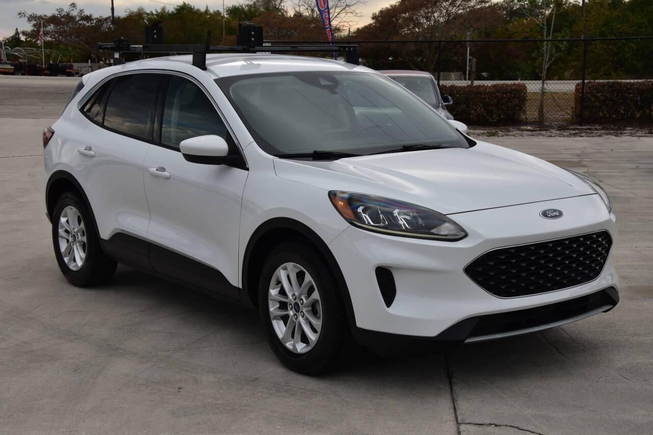 2020 Ford Escape