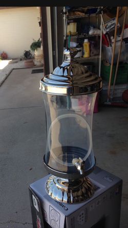 Water Or Lemonade Jar