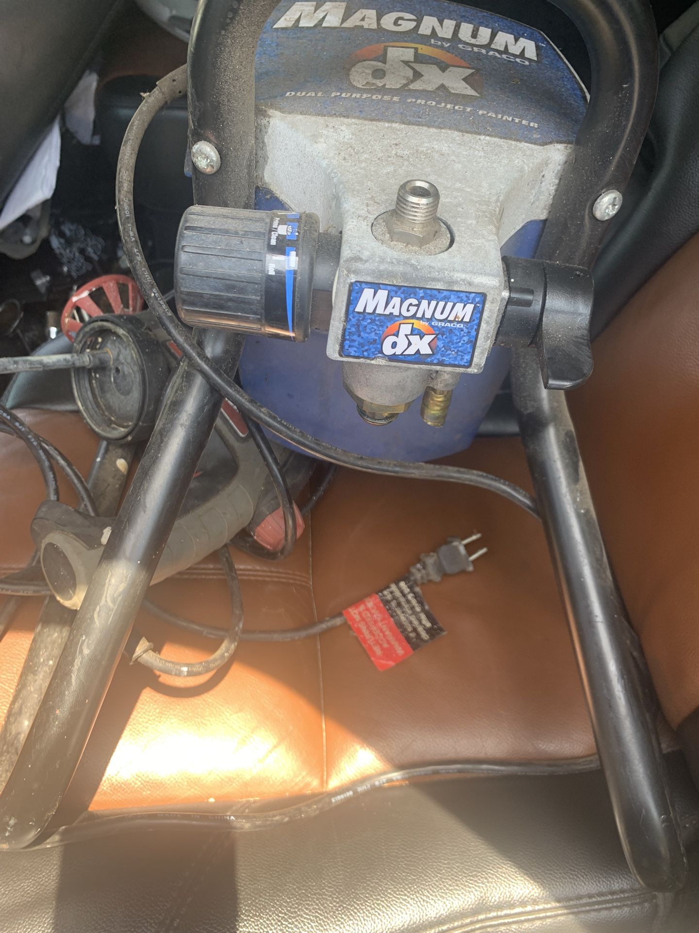Magnum Dx Paint Sprayer