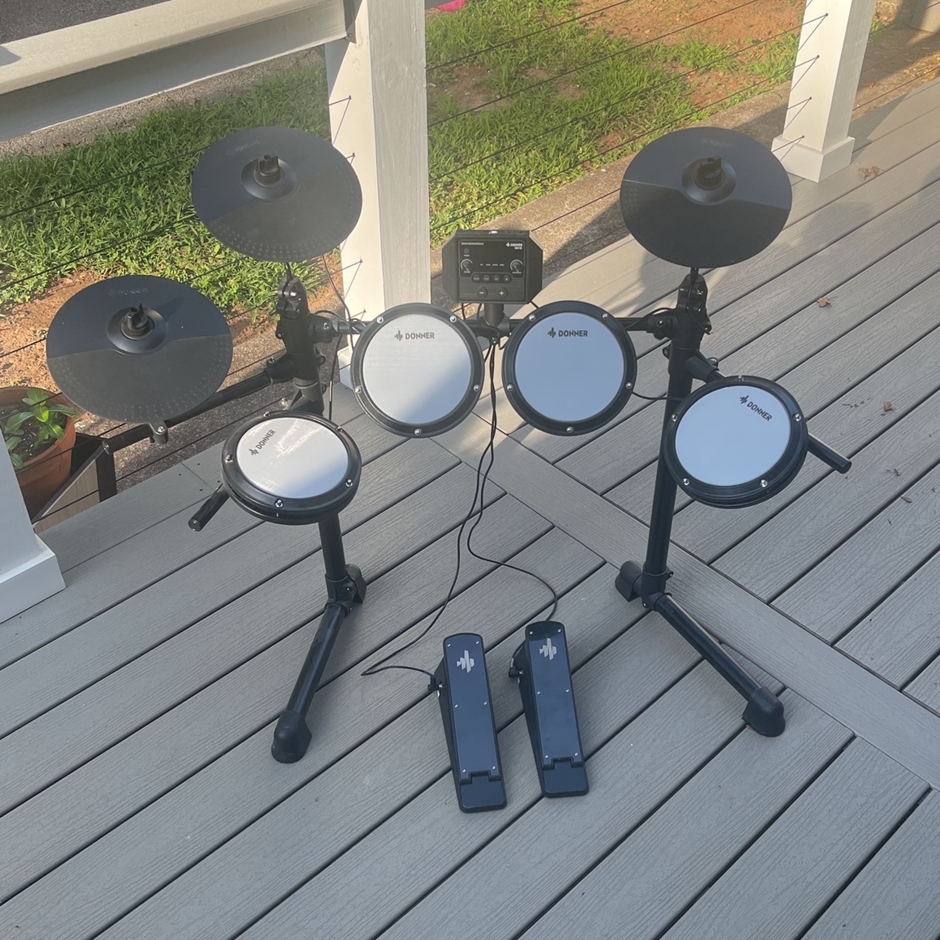 Electronic Drum Set