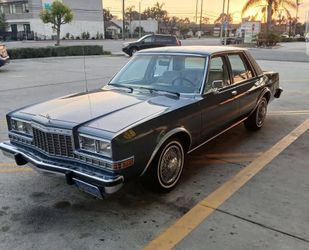 1985 Plymouth Gran Fury