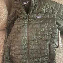 Patagonia men’s XL