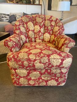 Cozy Swivel Rocker Chair