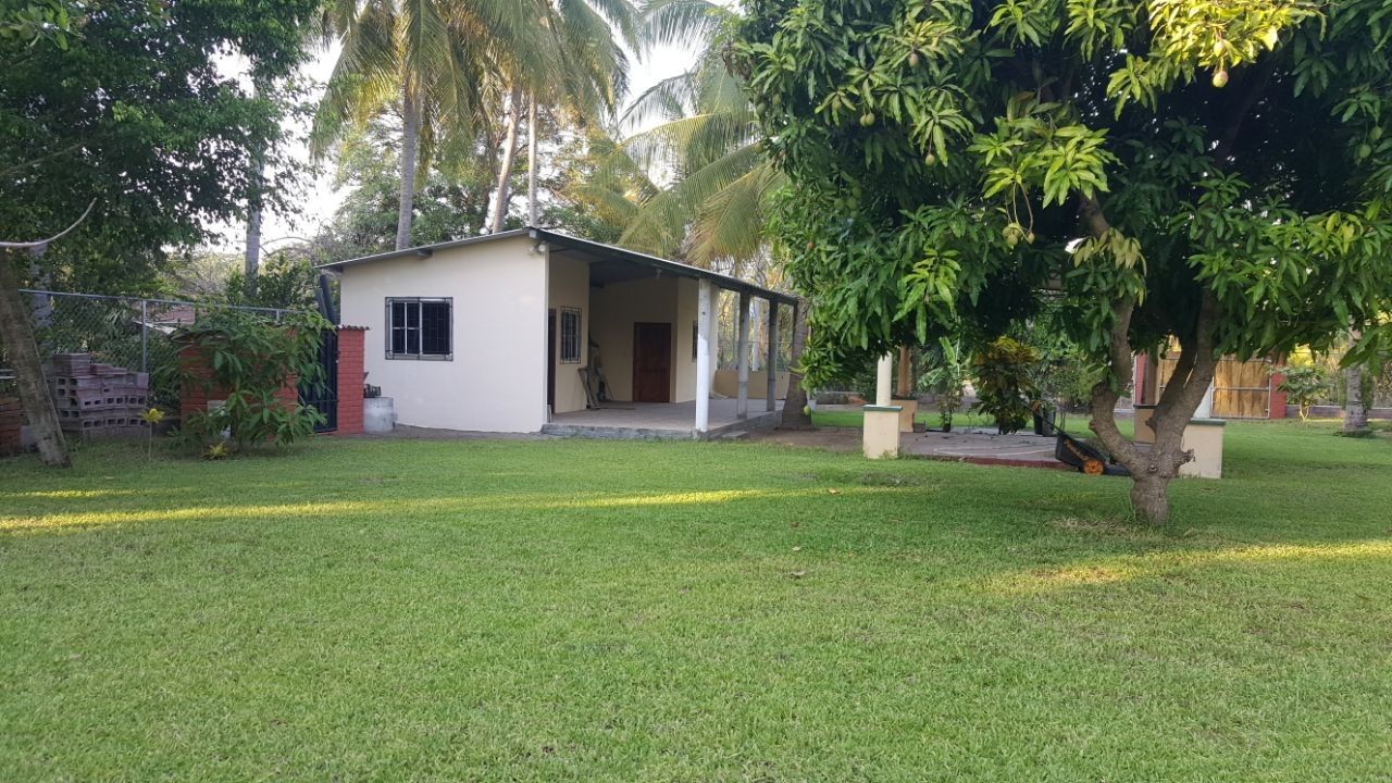 CASA DE VENTA/BEACH HOUSE FOR SALE (EL SALVADOR) for Sale in Pomona, CA