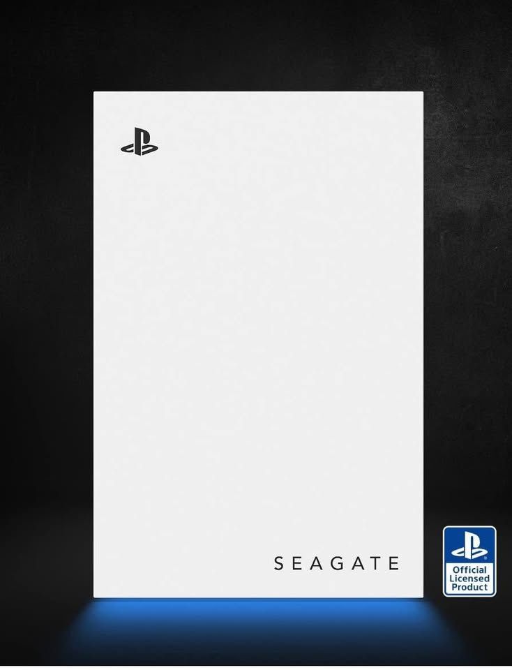NEW Official PS5 5TB HHD external