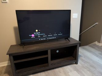 LG TV 43" with Tv stand