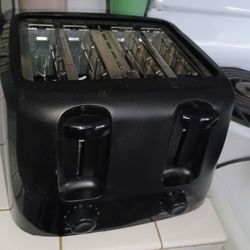4 Slot Toaster