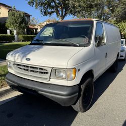 1999 Ford Econoline