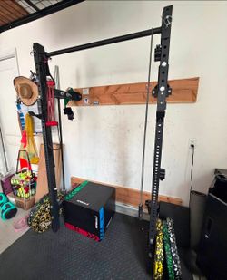Titan fitness folding squat rack