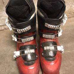 Salomon Ski Boots 285mm