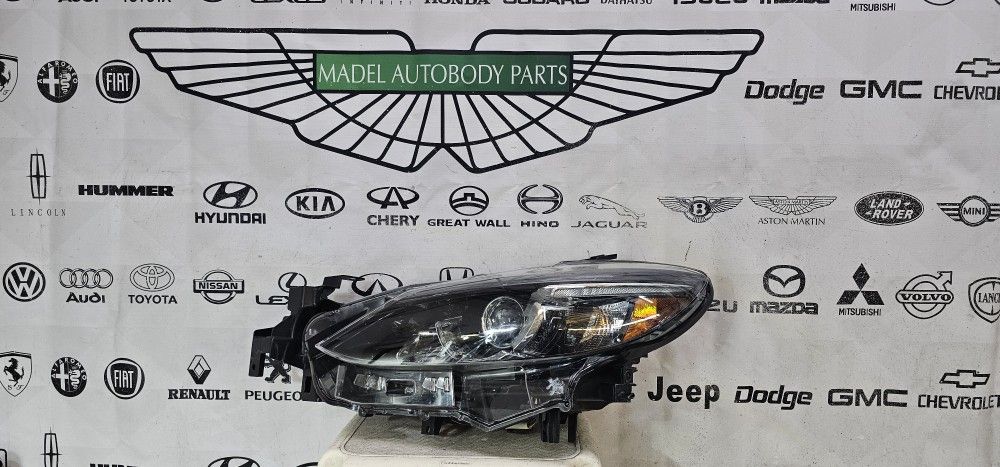 2016-2017 MAZDA 6 LED HEADLIGHT OEM- LEFT DRIVER SIDE 