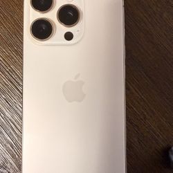 iPhone 16 Pro 128GB  Unlocked Titataniun dessert