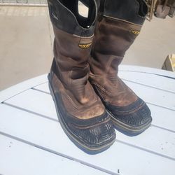 Botas punta de asero de marca medida ..9