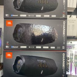 Jbl Speakers !! Financing Available ‼️