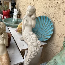 Garden Decorations