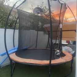 Trampoline