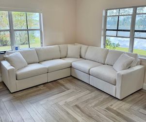 Same day delivery 🚚// no credit needed // sectionals // zero money down