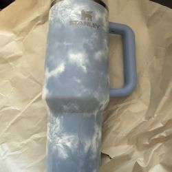 Stanley H2.0 FlowState 40oz Quencher Tumbler - Ocean Tie Dye