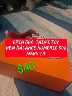 NEW BALANCE NEW OPEN BOX