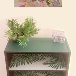 TROPICAL 3~TIER BOOKCASE with BRASS FEET and TWO (2) ADJUSTABLE SHELVES ..... $80.00 "CASH APP" or "CASH & CARRY" PLEASE‼️