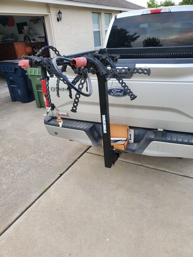 Yakima full tilt bike rack holds 4 bikes