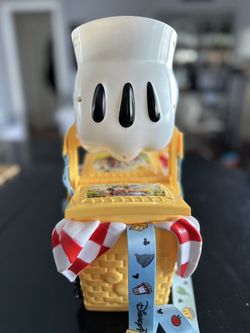 New Disneyland Toontown Picnic Basket and Popcorn Bucket