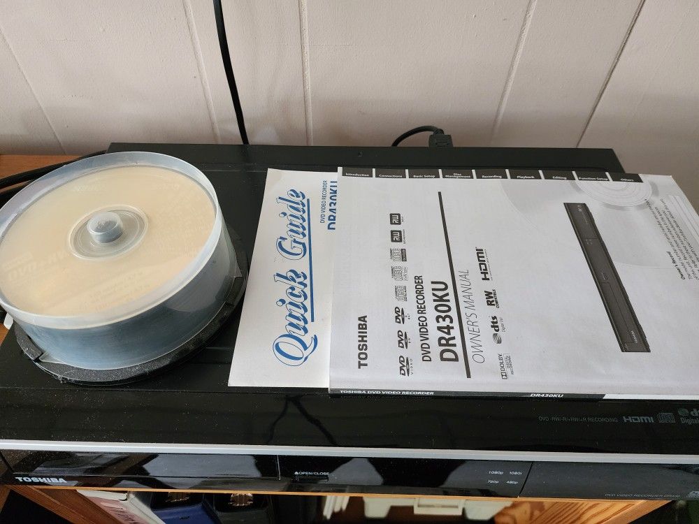 TOSHIBA DVD REC/PLAYER