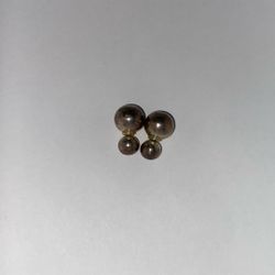 Gold round