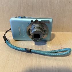 Canon PowerShot ELPH SD1200 IS Digital Camera Blue Tested Great w/Bat-Char-Card!  