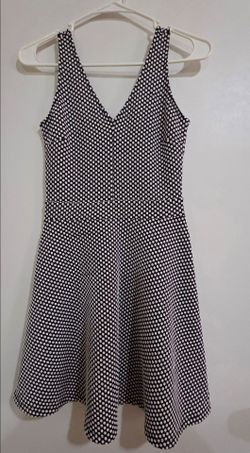 Polka dots dress for teenage girl