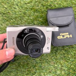 Canon ELPH 370 Z Camera