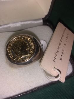 Beautiful 💕 Sterling silver plated bronze ring.