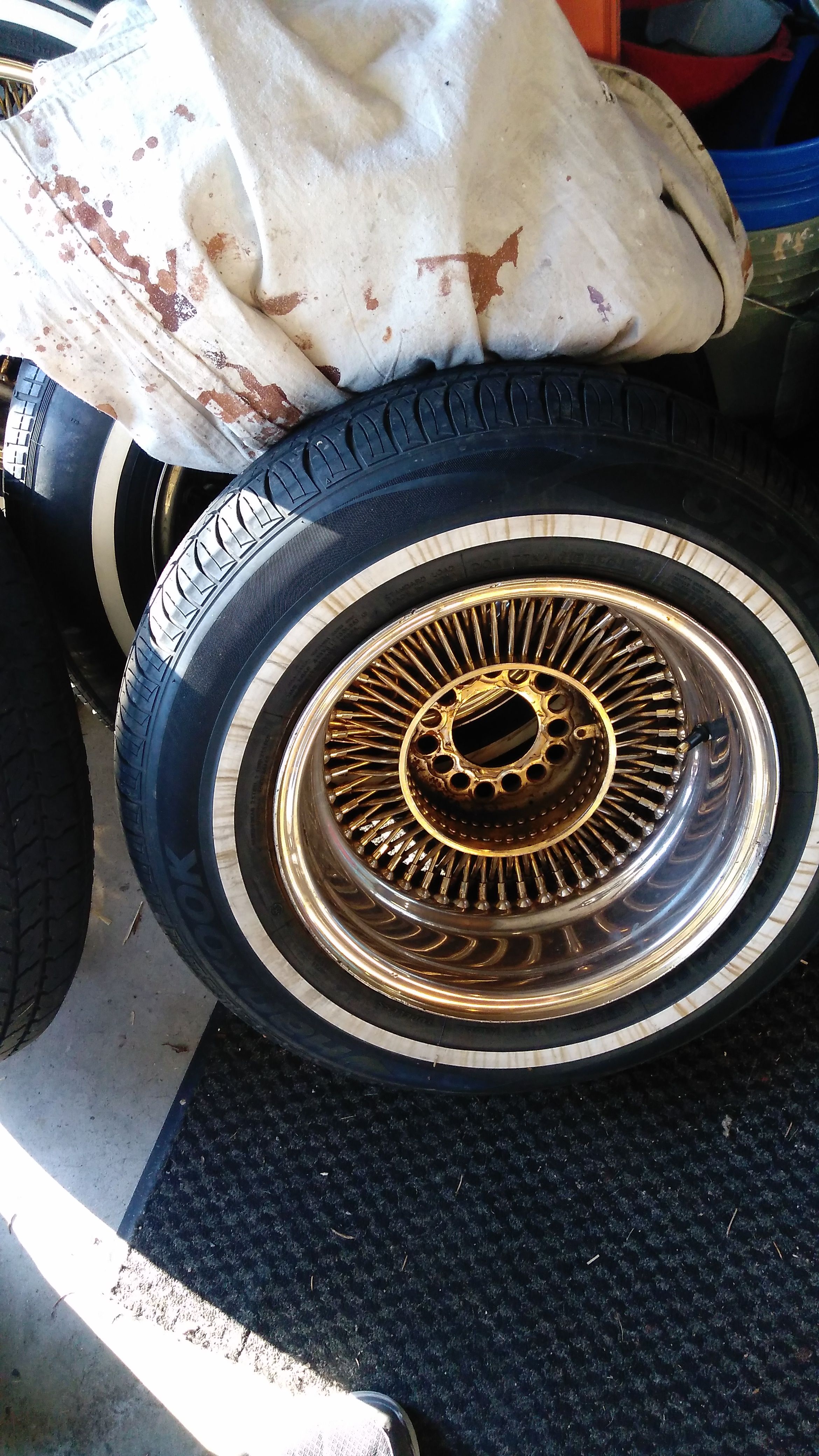 14x7 luxor wire wheels all gold