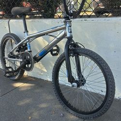 Haro S2 Series Bmx 20 Inch Bike