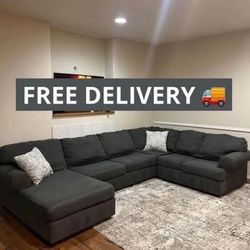 Large Gray Sectional Couch 🛋️- FREE DELIVERY 🚚
